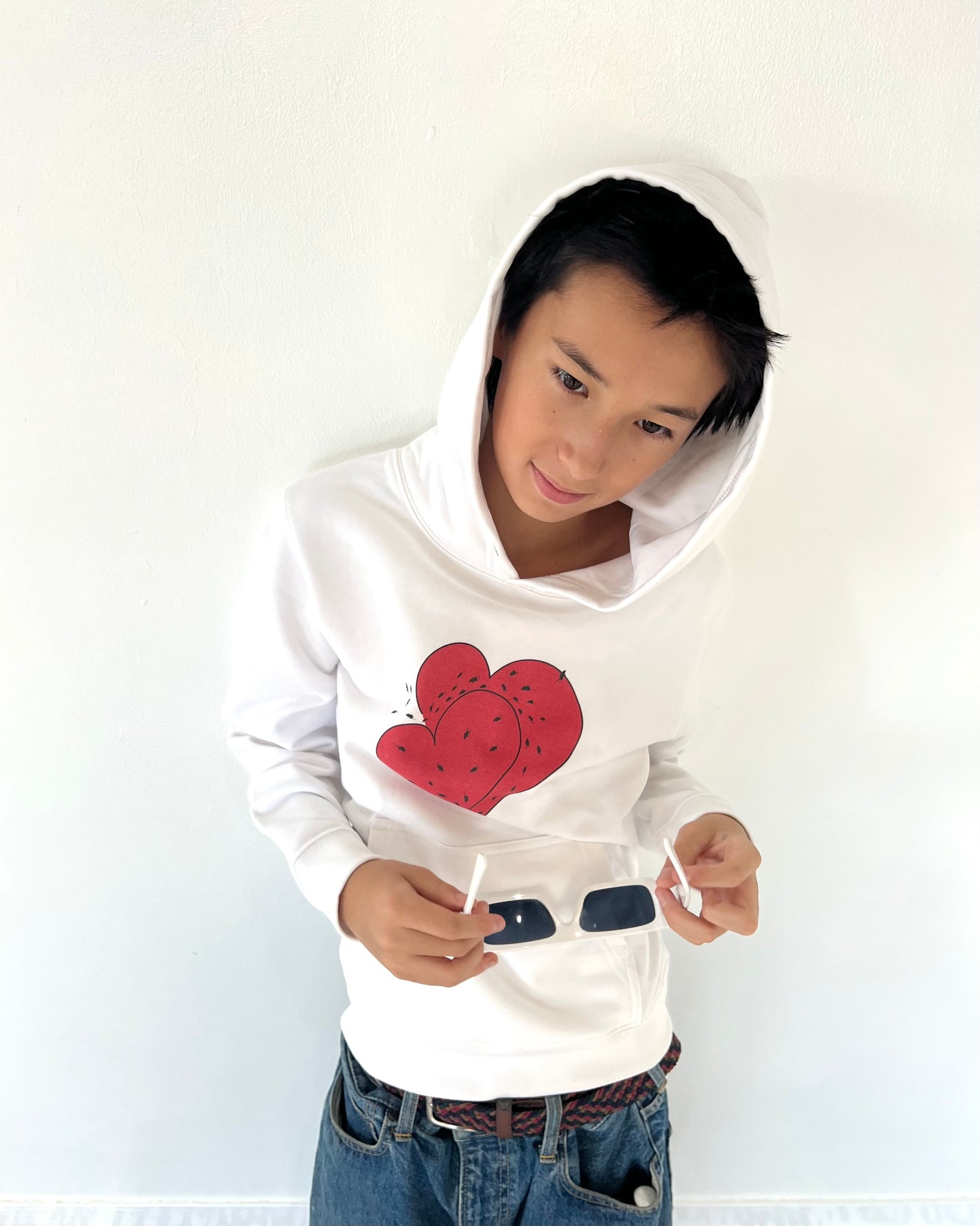 HEART HOODED SWEATSHIRT WHITE