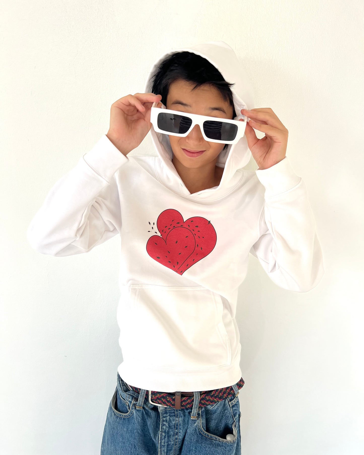 HEART HOODED SWEATSHIRT WHITE